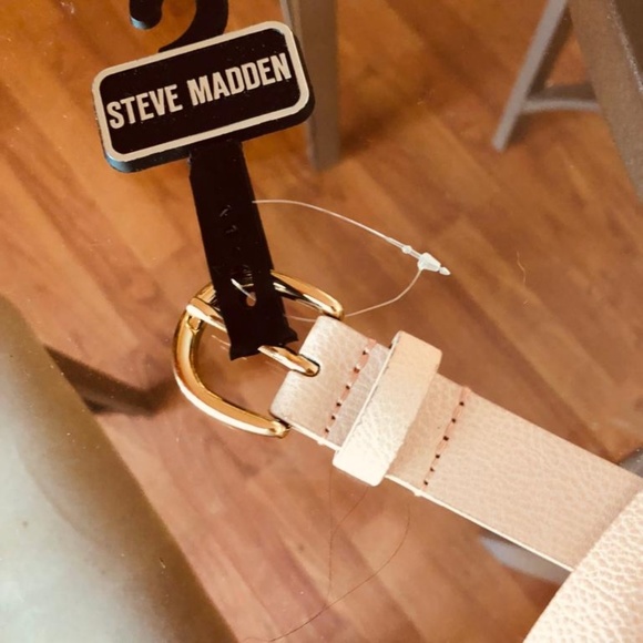 3/35 $STEVEN MADDEN BELT BAG NWT - Picture 5 of 5